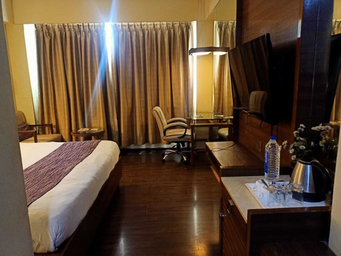 Bedroom 3, Super Inn Armoise Hotel, Ahmadabad