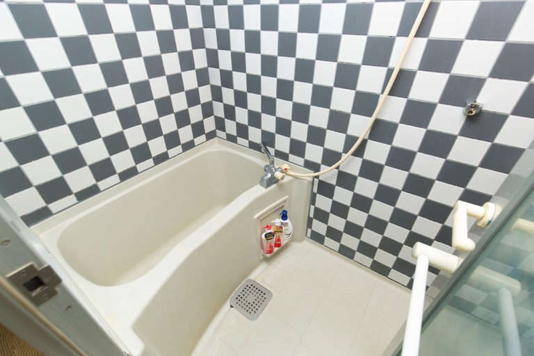 Bathroom 4, Cha Chaan Hanare, Osaka