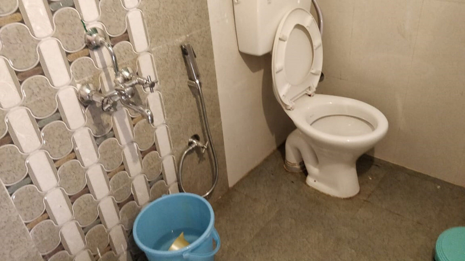 Bathroom 5, Camp Nirmit By Royal Collection, Nainital