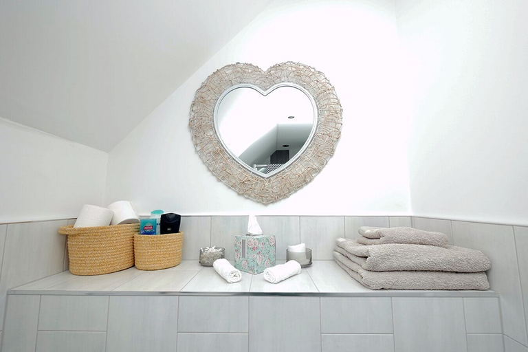 Bathroom 3, Pinewood Cottage, Highland