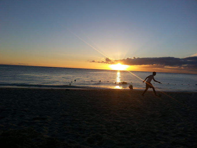 Others 4, Sunset Beach Apartment, Black River