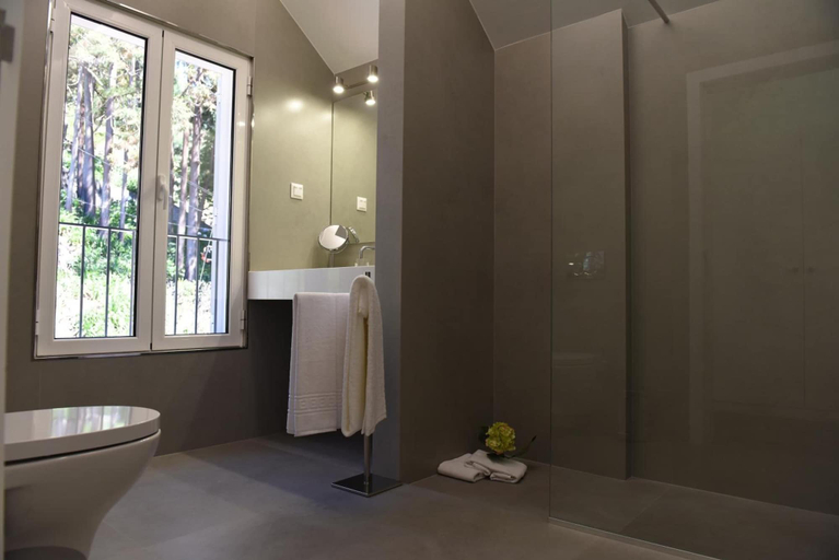 Bathroom 3, Babosas Village by Our Madeira, Funchal