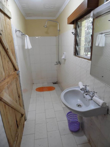 Bathroom 3, Mara Ndovu Lodge, Narok West