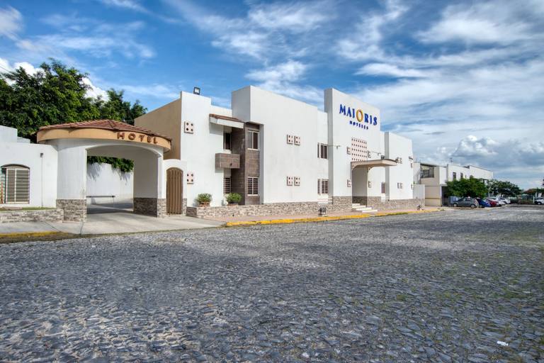 Exterior & Views 2, Hotel Maioris Guadalajara, Tlaquepaque