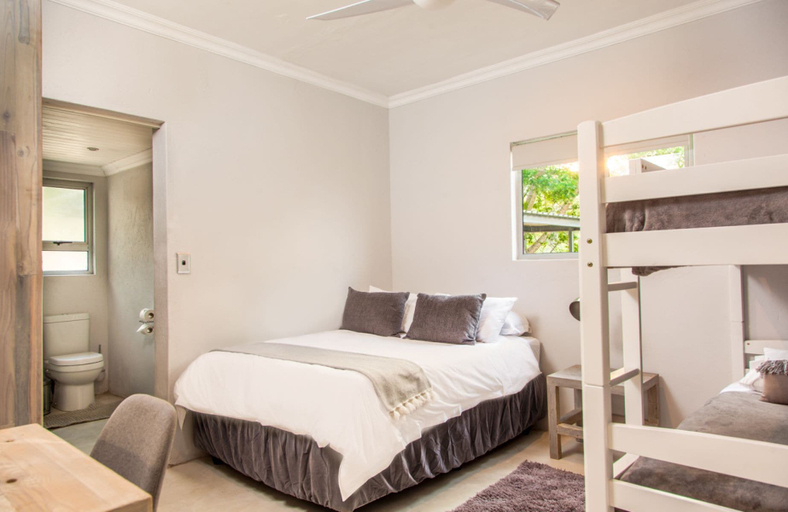 Bedroom 4, AtNature Luxury Self Catering Cottages, Ehlanzeni