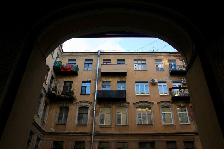 Exterior & Views, Meeting Time Capsule Hostel, Sankt-Peterburg gorsovet