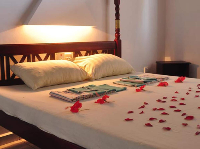 Bedroom 3, Little Paradise, Bentota