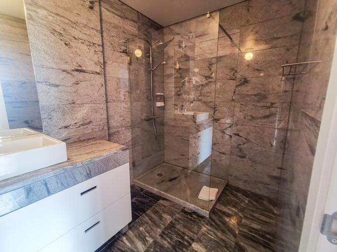 Bathroom 3, Fanqueiros Apartment, Lisbon