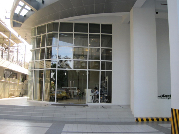 Exterior & Views 2, Premium Residence The Currency Ortigas, Pasig City