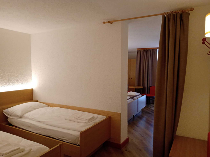Bedroom 4, Dependance Soran-Hotel San Lorenzo, Trento