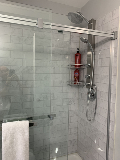 Bathroom 3, Ambiance by the Falls Cozy Suite, Niagara