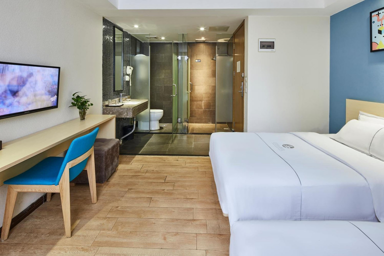 Bedroom 3, Jiangxia Business Hotel, Guangzhou