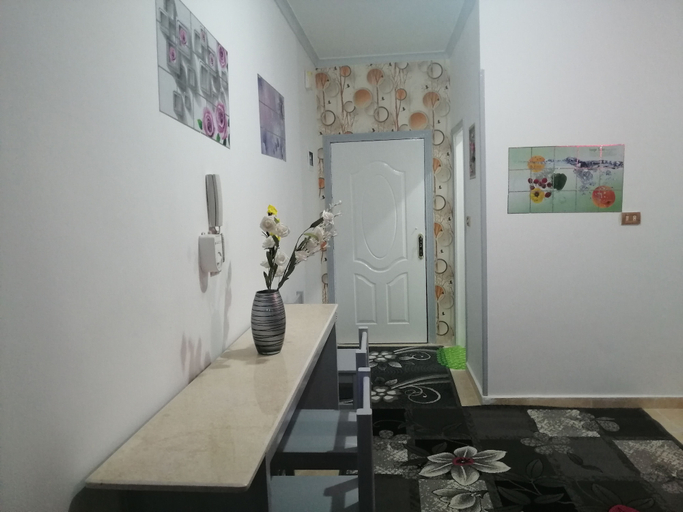 Others 4, Sheraton Area Cozy 2 BDR, Al-Ghurdaqah