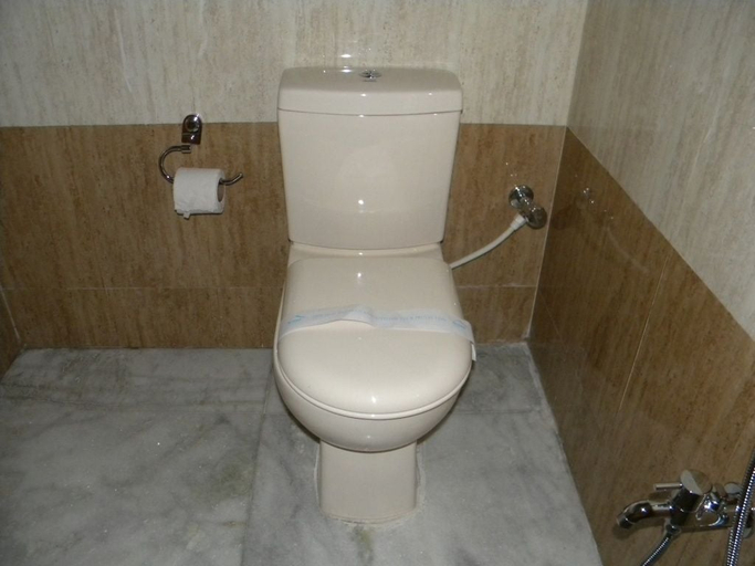 Bathroom 2, Simi International - The Imperial, North 24 Parganas