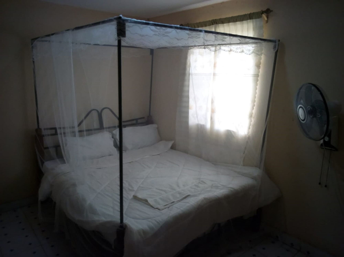 Bedroom 2, Merybyplace Guest House, Kitui Central