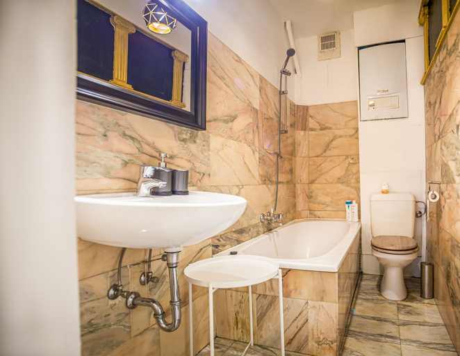 Bathroom 3, Luxury Suites Antwerpen City, Antwerpen