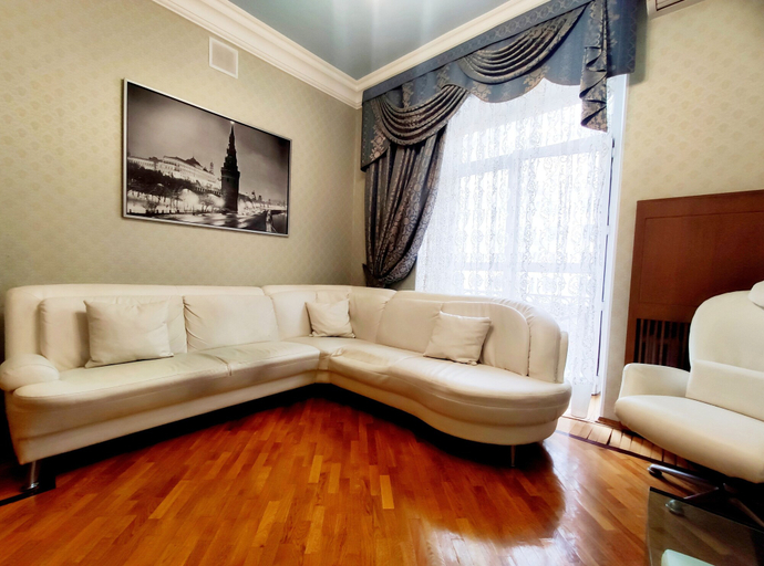 Others 4, TVST Apartments TV6, Central