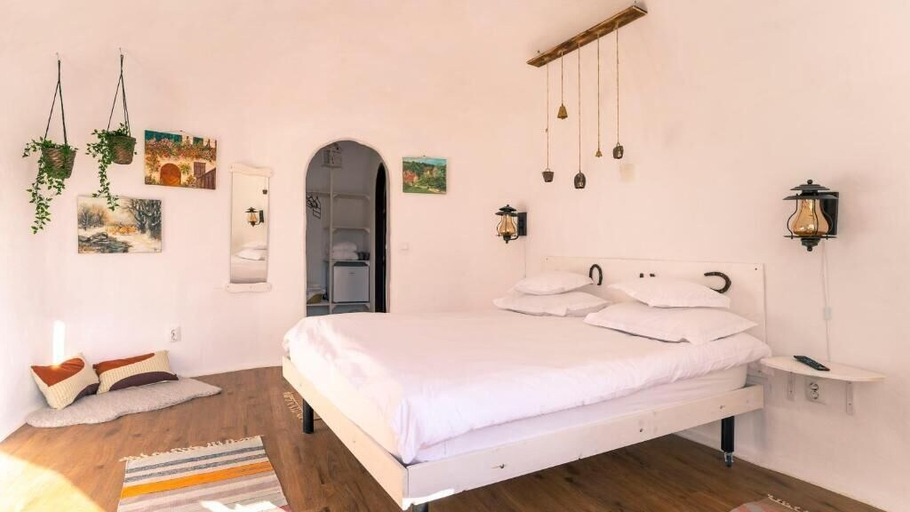 Bedroom 2, Pensiunea Dealul Verde, Sibiu