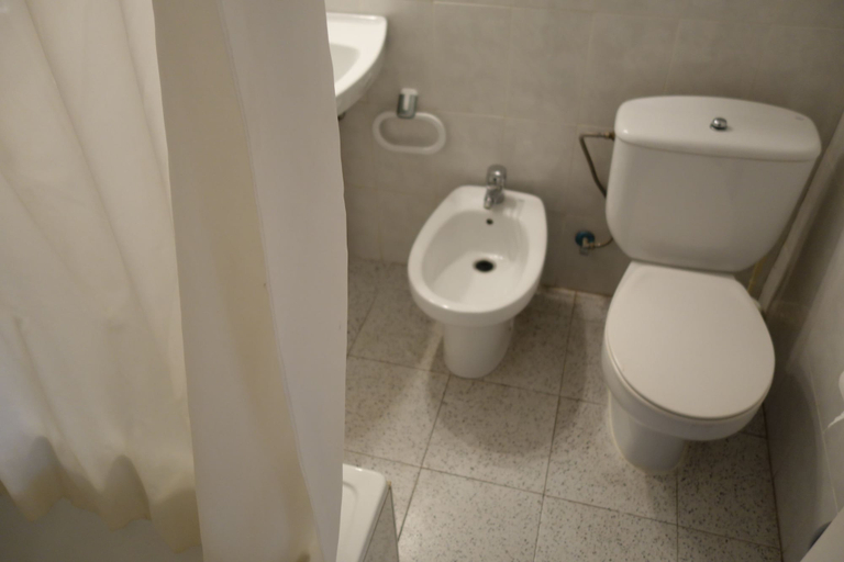 Bathroom 3, Apartamento Eslora, Girona
