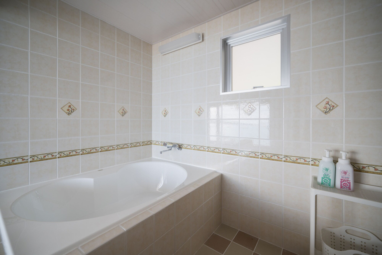 Bathroom 4, HOTEL Churabeach, Motobu
