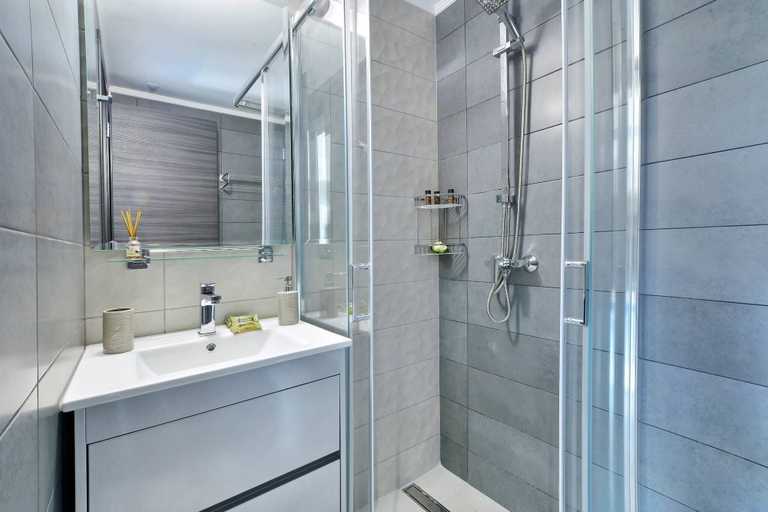 Bathroom 4, Villa Ventus Sleeps 7 With Parking, Ionian Islands