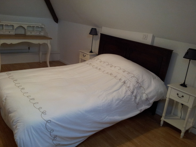 Bedroom 3, Le Clos Verlaine, Pas-de-Calais