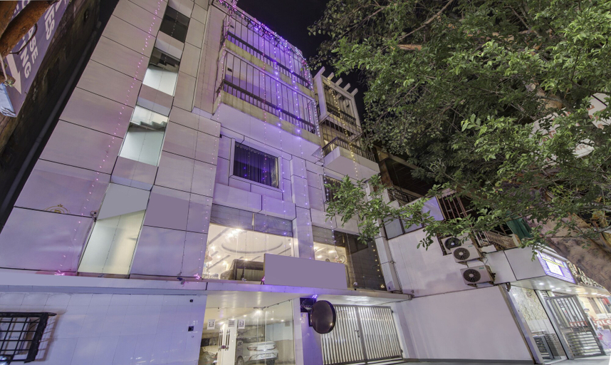 Exterior & Views 2, Treebo The Kings Plaza, Delhi