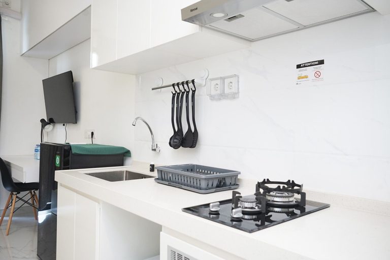 Others 5, Nice And Restful Studio Sky House Bsd Apartment, South Tangerang