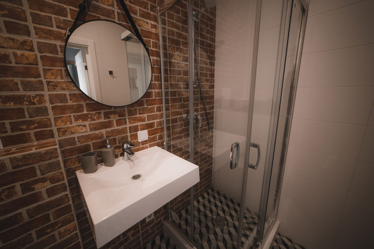 Bathroom 4, Kostjukowski Apartments Lychakivska 70a, L'vivs'ka