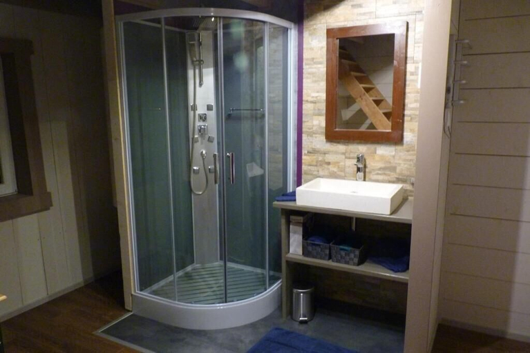 Bathroom, Gite des roches, Vosges