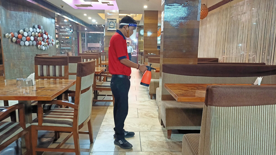 Food & Drinks 5, Super Inn Armoise Hotel, Ahmadabad