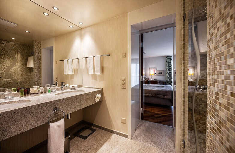 Bathroom 5, Hotel Eden Roc, Locarno