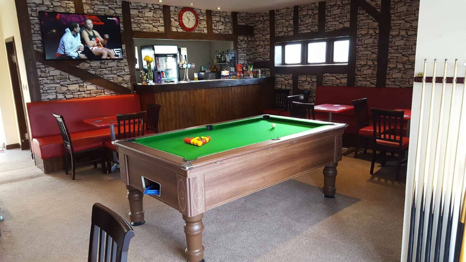 Food & Drinks, Stunning 3-bed Hot Tub Lodge, Northumberland, Northumberland