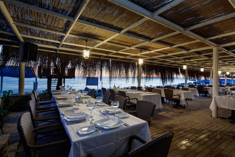 Food & Drinks 5, Crystal Admiral Aqua Collection, Manavgat