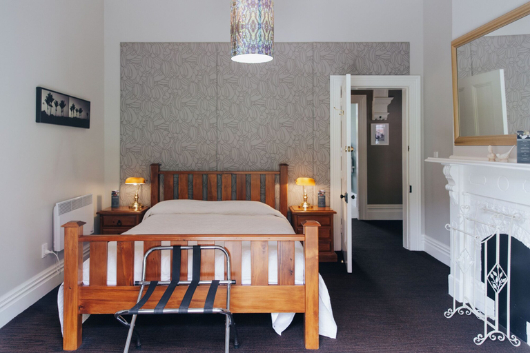 Bedroom 3, Pomeroy's on Kilmore, Christchurch