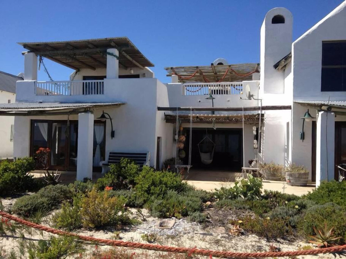Exterior & Views, Escape Beach House, West Coast
