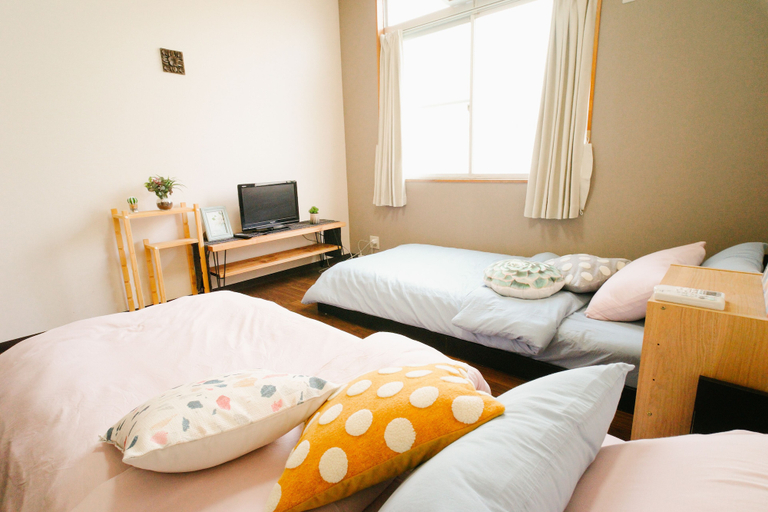 Bedroom 2, TSURUYA, Osaka