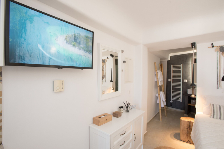Bathroom 4, Mykonos Dot Apartments, South Aegean
