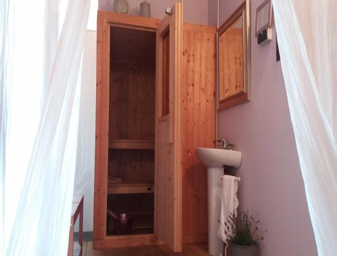 Bedroom 3, Hotel Cruells, Girona
