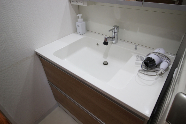Bathroom 5, Aguri Home, Osaka