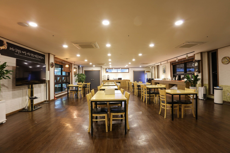 Food & Drinks 5, Casa de Vivaldi Hotel, Seogwipo