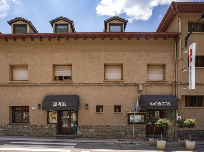 Exterior & Views 2, Hostal Rio Ara Bellosta, Huesca