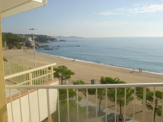 Others 3, Apartamento Alexandra C-4, Girona