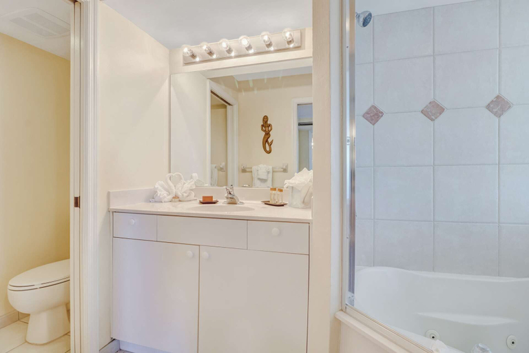 Bathroom 4, Lovers Key Resort 906, Lee