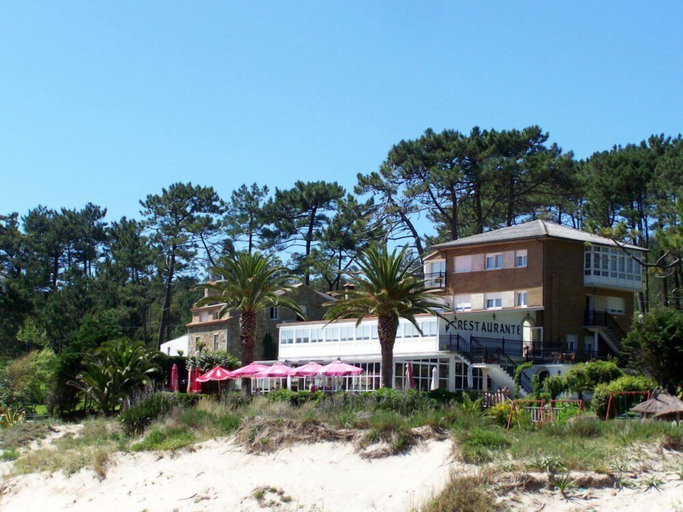 Exterior & Views 2, Playa de Estorde, A Coruña