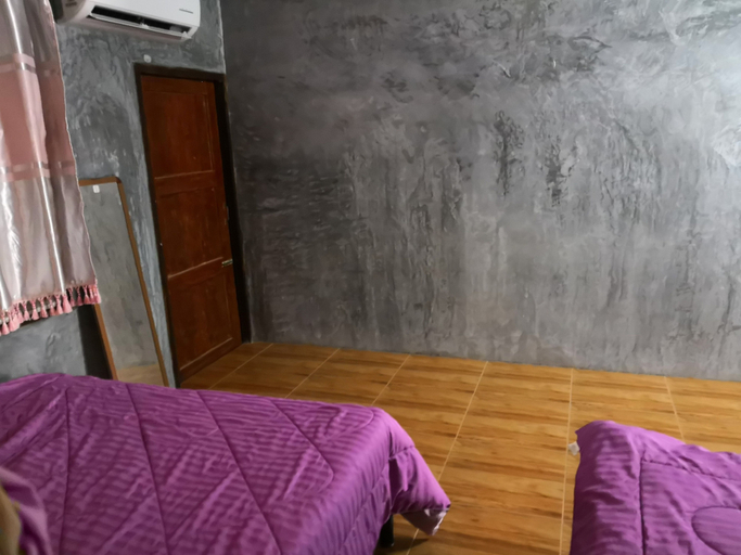 Bedroom 2, Baan Raiplaysoi Homestay, Photharam