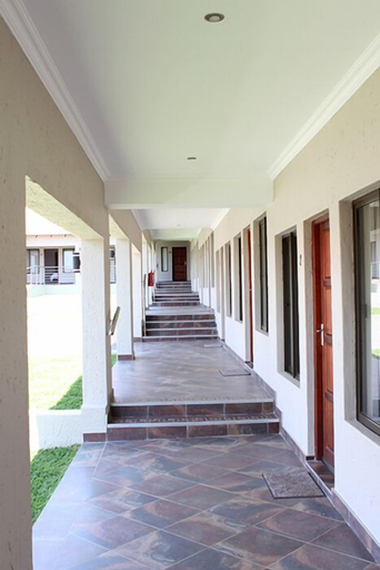 Others 5, Usambara lodge, West Rand