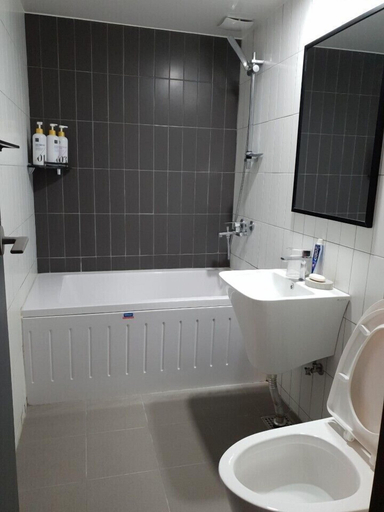 Bathroom 3, Stay Cube 505, Jeonju