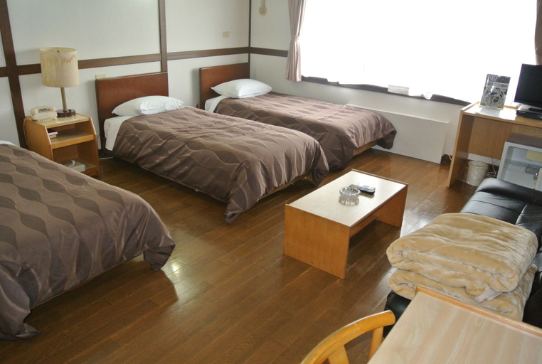 Bedroom 3, Hotel Biwako Plaza, Lake Biwa