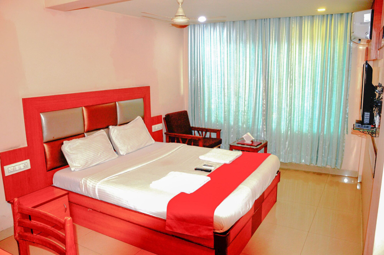 Bedroom 4, Hotel Sarovar Grand, Raigarh